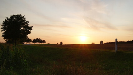 Stra&szlig;e im Abendlicht