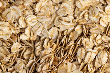 a large number of oat flakes from which porridges and other healthy dishes are prepared