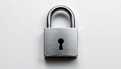 Naklejka premium A close-up shot of a shiny, silver padlock isolated