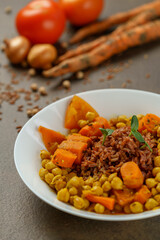 Mihnea Ratte www.instagram.com/mihnearatte/