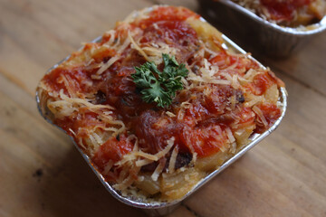 pasta with tomato sauce and basil
