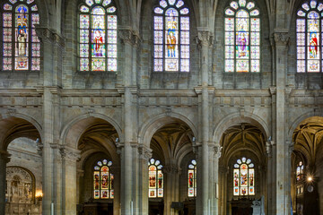 Sanctuaire de Sainte-Anne-d'Auray à Sainte-Anne d'Auray dans le département du Finistère -...