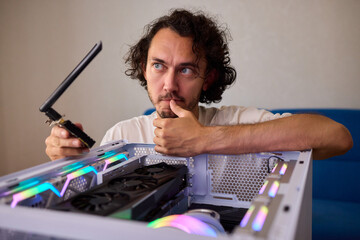 Installed in the system unit of the computer i adherent - transmitter for wireless network WIFI