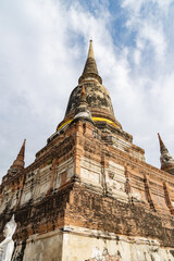 Fototapeta premium Ancient stupa at Wat Yai Chai Mongkhon in Ayutthaya, Thailand