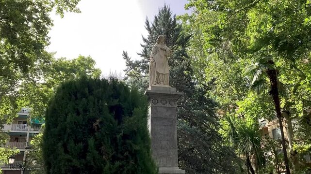 Granada. Estatua de Mariana Pineda