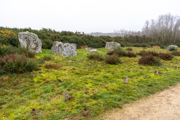 Dolmen et m&eacute;galithe
