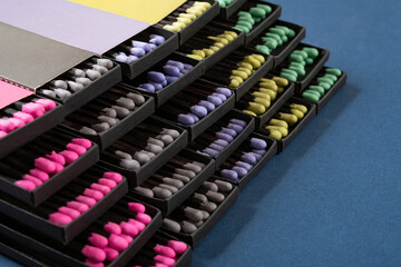 Naklejka premium angle view multi color matchboxes