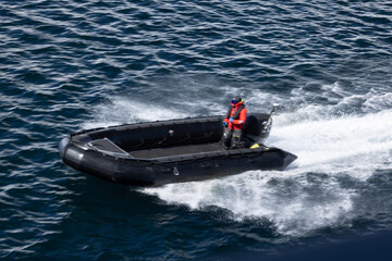 Fototapeta premium Boat in the Southern Ocean