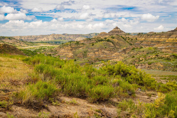 Scenic Overview Mountains Landscape Roosevelt National Park North Side