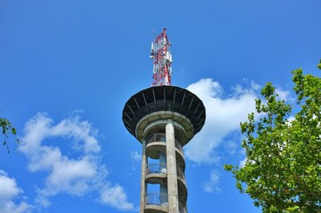 5g cell tower antenna