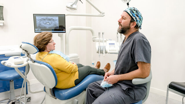 Dental clinic offering specialized implant services