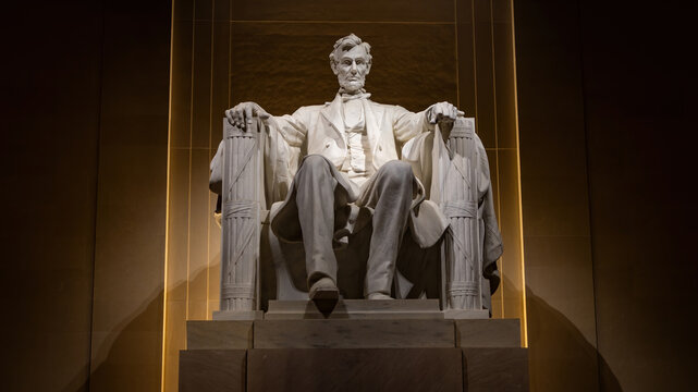 The Lincoln Memorial at Night