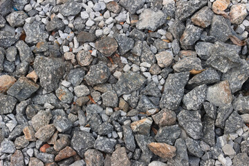 Des pierres de différentes tailles