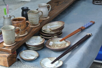antique tableware in market