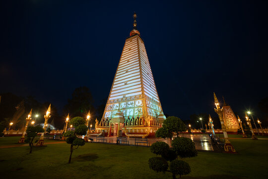 Wat Phra That Nong Bua Buddhist temple in Ubon Ratchathani the evening, Thailand