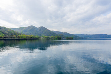 洞爺湖の風景　観覧船より望む