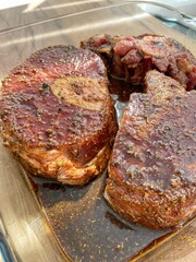 Raw veal and lamb in aromatic marinade
