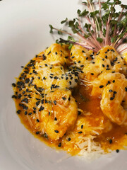 A delicious dish of shrimp with sesame seeds