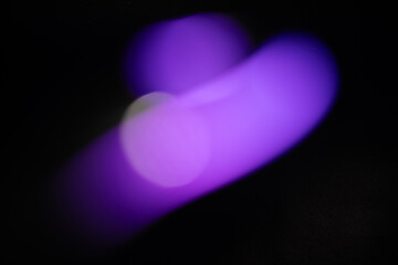 light leaks overlay effect with blurry purple light leaks,retro film distressed grain noisy texture light leak flare on black background,old film projector,purple gradient shape