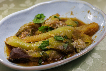 おいしい豚肉とナスの炒め物