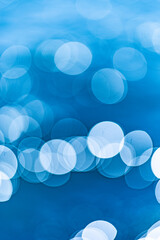 青い背景の玉ボケ	