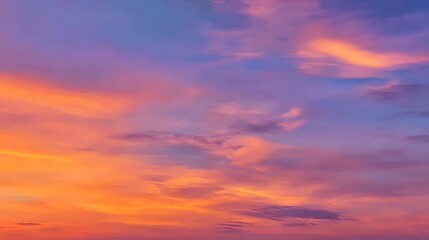 Obraz premium Colorful sunset sky with clouds.