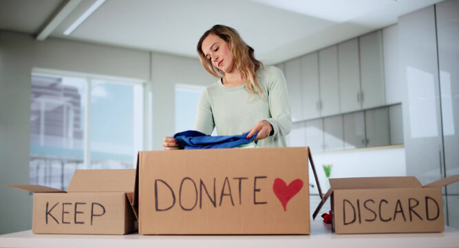 Sorting Through Memories: Professional Organizer Helps Woman Declutter