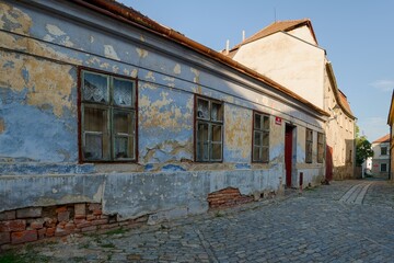 View of an abandoned house on Malá Františkánská Street in Znojmo