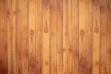 Fototapeta premium A high-quality, seamless wood texture featuring vertical planks of varying shades of brown. The grain and knot details are visible, making it an ideal rustic or natural background for design projects.