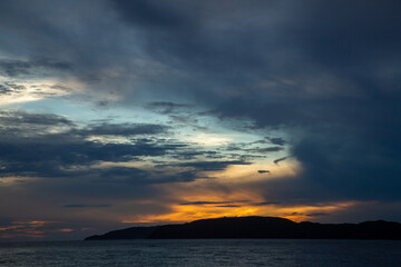 Fototapeta premium 夏の奄美大島の風景。夏雲。
