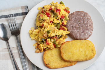 scramble eggs with sausage patty