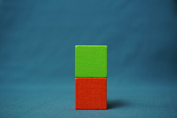 Red and green wooden cubes