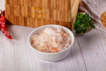 Himalaya pink salt for cooking