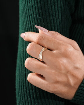 Gold Diamond engagement Jewery ring for girls 