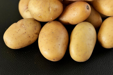 pommes de terre moyennes