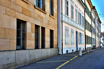 Altbaufassaden auf dem Kohlenberg in Basel