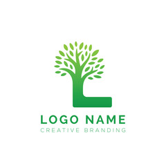 Obraz premium Green tree logo with letter L