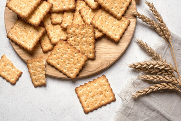 Homemade thin crispy crackers