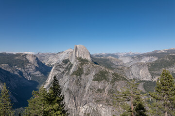 Batholith. Half Dome Granodiorite (Cretaceous). Glacier Point, Yosemite National Park, California. Sierra Nevada. Erosion and weathering. Yosemite Valley is a glacial valley