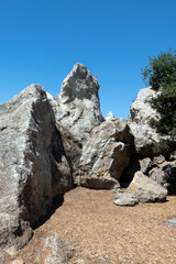 Scenic view of Indian Rock Park in Berkeley, California, featuring massive natural rock formations, sweeping Bay Area vistas, and a popular spot for hiking, rock climbing, and sunset viewing.