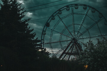 ferris wheel at night