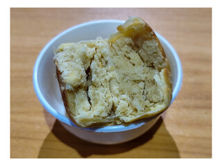 Bakpia is a cake made from a mixture of green beans and sugar which is coated in flour and shaped into flat rounds, then baked. Bakpia is a typical food from Yogyakarta, Indonesia