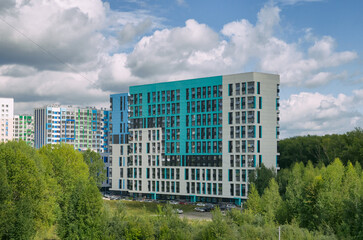 urban, architecture, city, sky, view, building, blue, outdoor, residential, modern, exterior, tree, landscape, autumn, multistory, home, development, houses, apartment, travel, business, park, constru