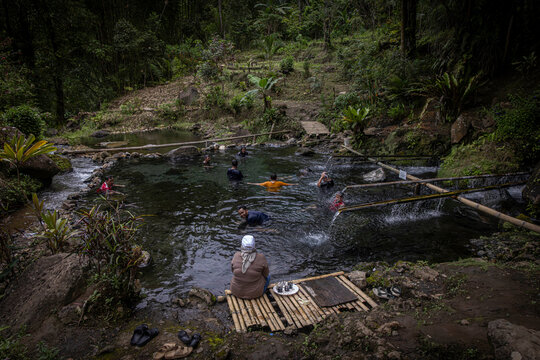 Beringin tiga hotsprings @ Bengkulu, Indonesia