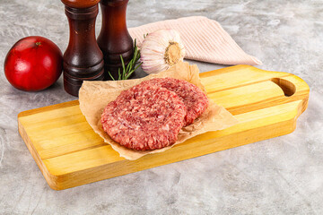 Raw round beef cutlet minced meat