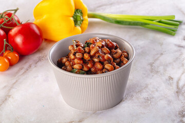 Black eye beans wutg tomato sauce