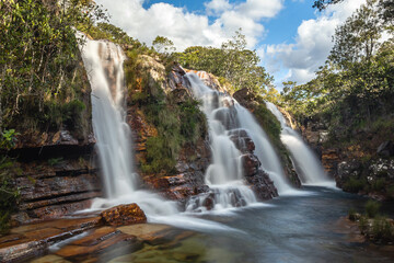 Fototapeta premium Cachoeira na cidade Cavalcante, Estado de Goiás, Brasil, região da chapada dos veadeiros