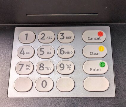 Primer plano del teclado de un cajero autom&aacute;tico