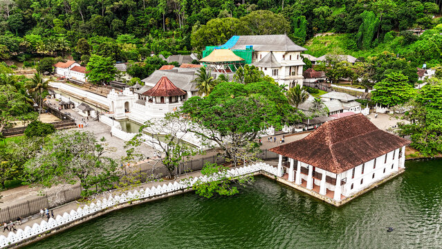 Temple of the Tooth (Sri Dalada Maligawa) in Kandy, Sri Lanka—Buddhist temple housing the sacred relic of the Buddha’s tooth