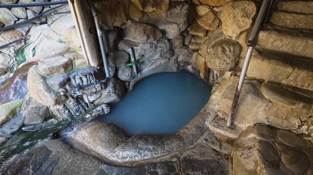 Yunomine Onsen &ndash; Tsuboyu Hot Spring on the Kumano Kodo Nakahechi Trail, Hongu, Tanabe City, Wakayama, Japan　熊野古道・中辺路「湯の峰温泉・つぼ湯」和歌山県田辺市本宮町
